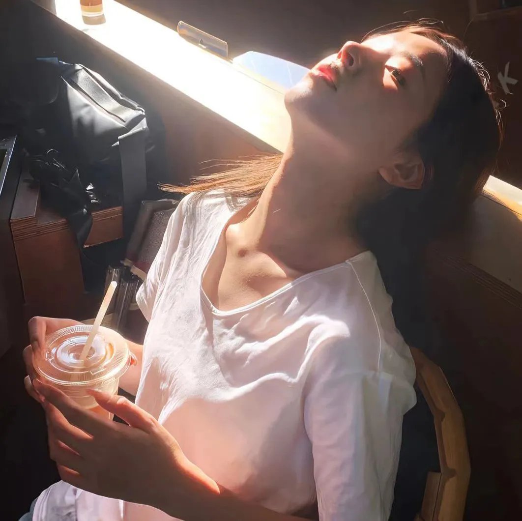 星期三消失了